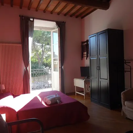Alojamento de Acomodação e Pequeno-almoço Il Toscano Pisa